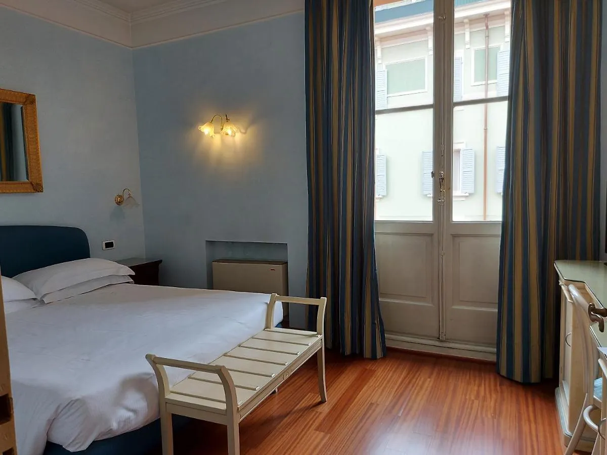 Phi Hotel Canalgrande Modena 4*,