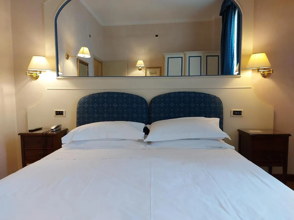 Phi Hotel Canalgrande Modena