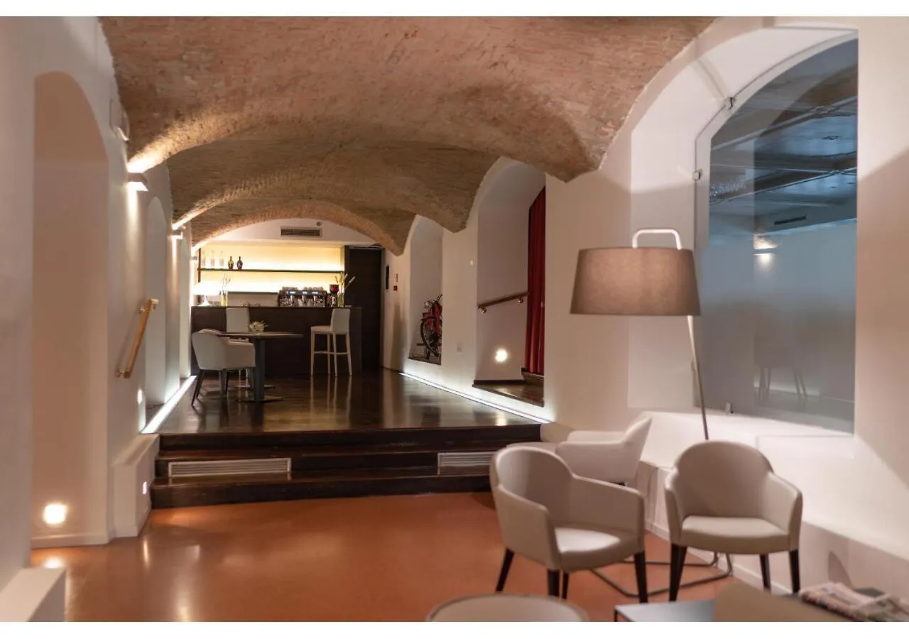 Phi Hotel Canalgrande Modena