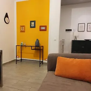  Apartment Laghirla