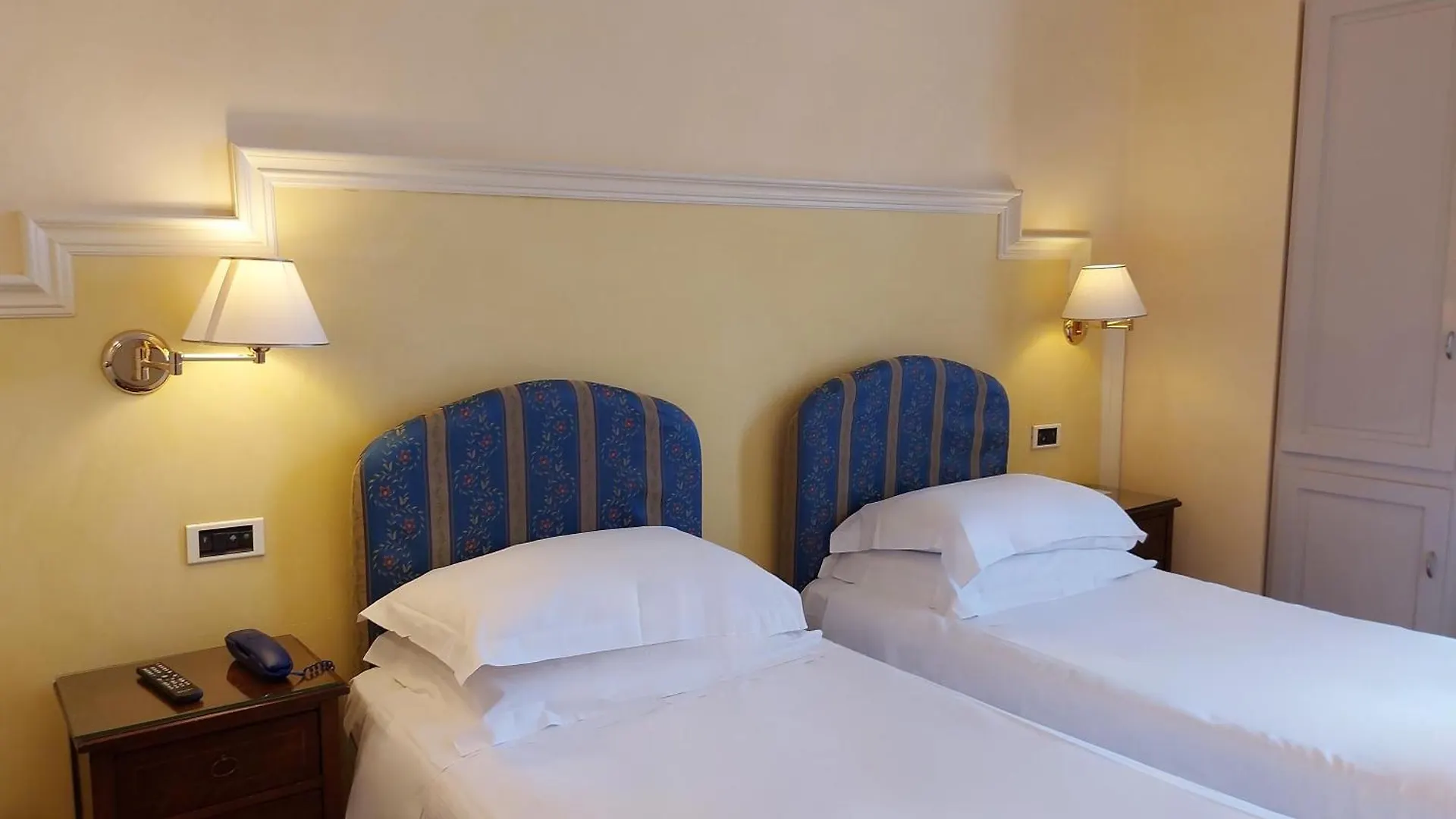 Phi Hotel Canalgrande Modena