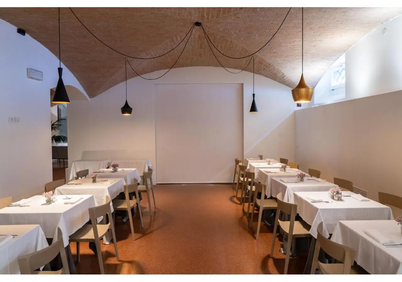 Phi Hotel Canalgrande Modena